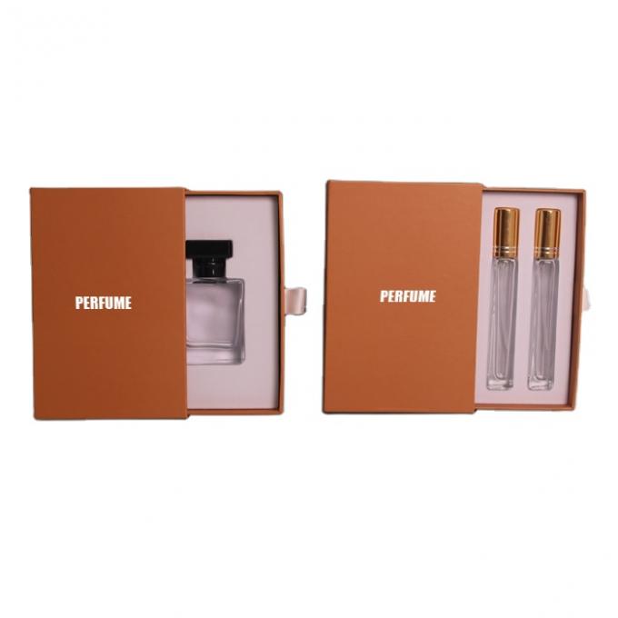 Касса для упаковки одежды с черным и розовым дизайном