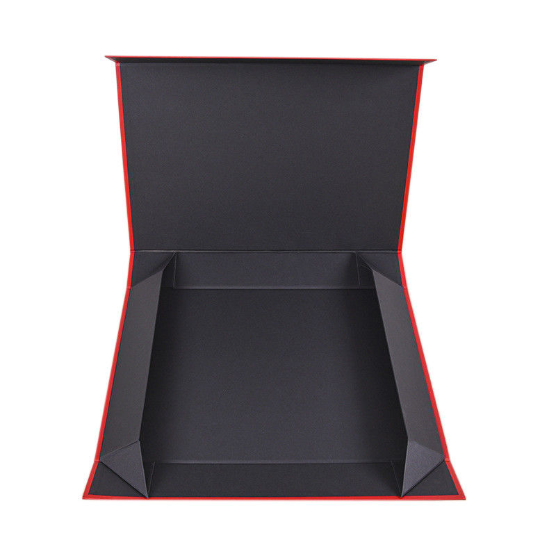 Персонализированная черная складчатость подарочной коробки шоколада хлопает напечатанную крышку с изготовленным на заказ