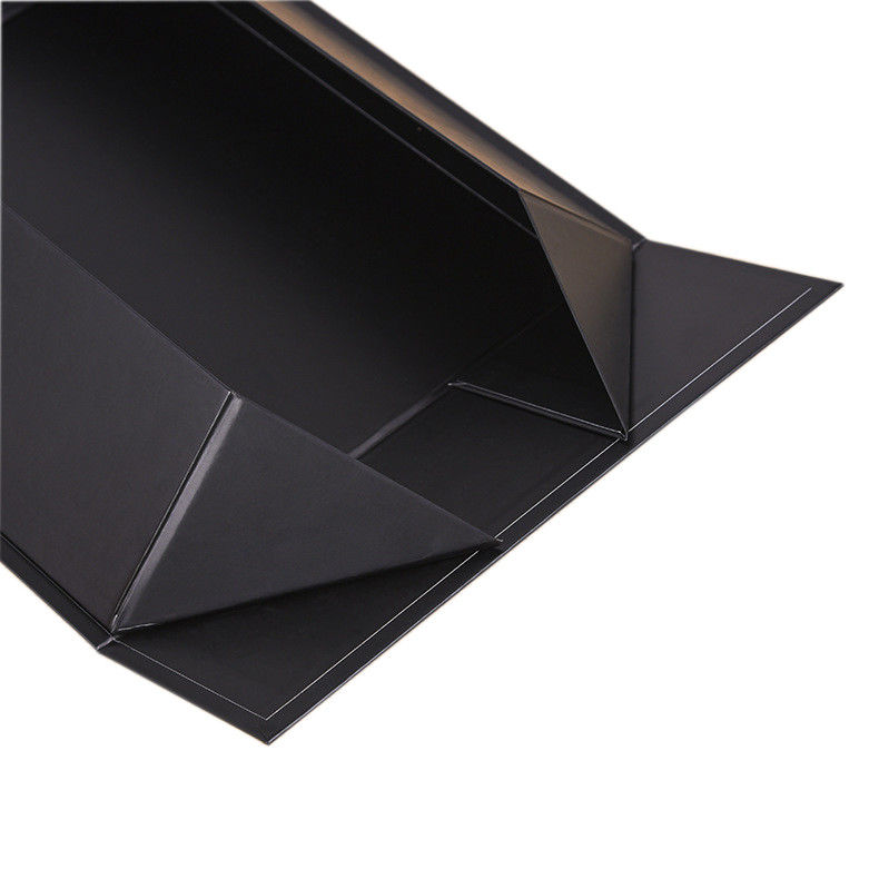 Персонализированная черная складчатость подарочной коробки шоколада хлопает напечатанную крышку с изготовленным на заказ